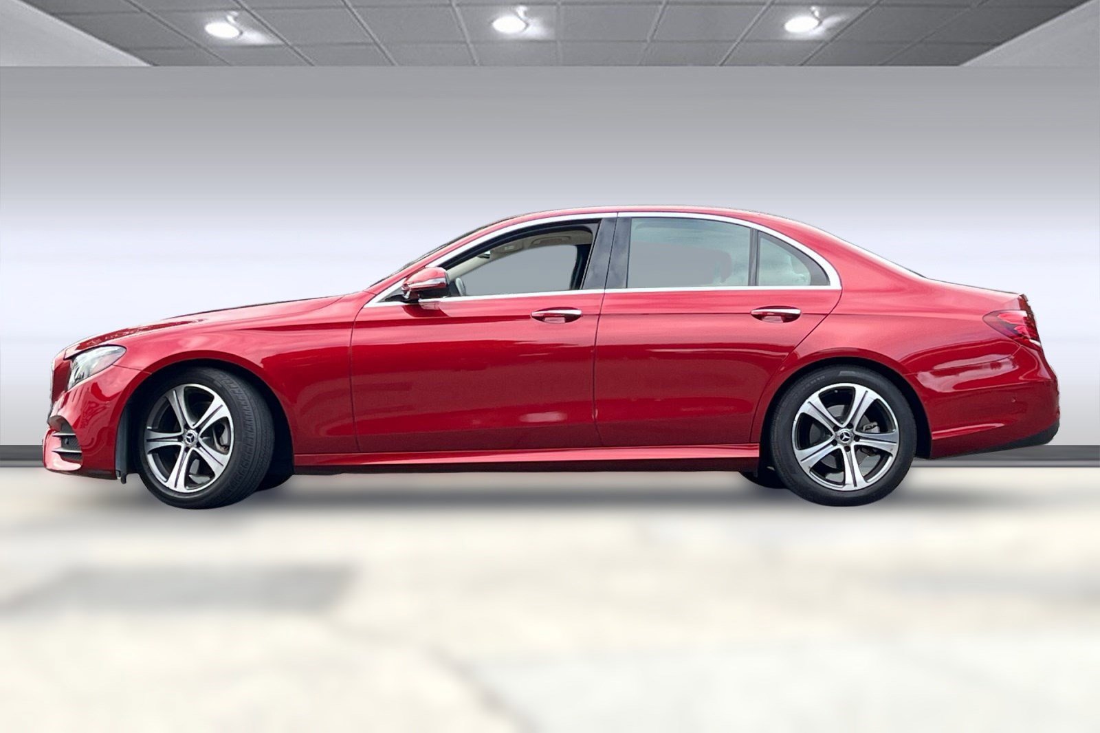2019 Mercedes Benz E 300 Sedan photo 2