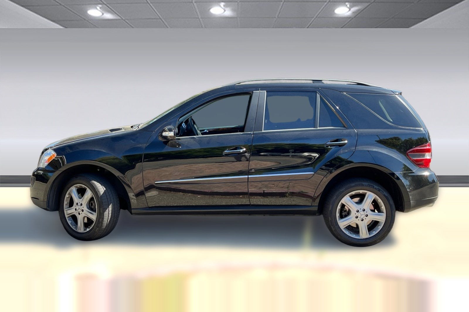 Used 2007 Mercedes-Benz M-Class ML500 with VIN 4JGBB75E47A243360 for sale in Walnut Creek, CA