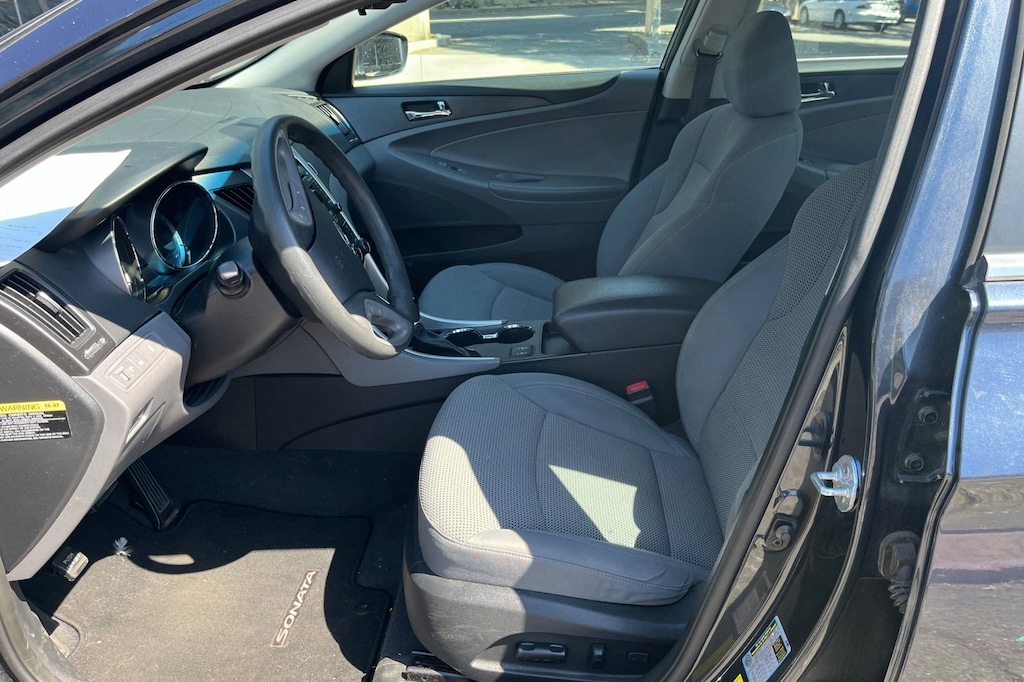 Used 2014 Hyundai Sonata 4dr Sdn 2.4L Auto GLS Sedan