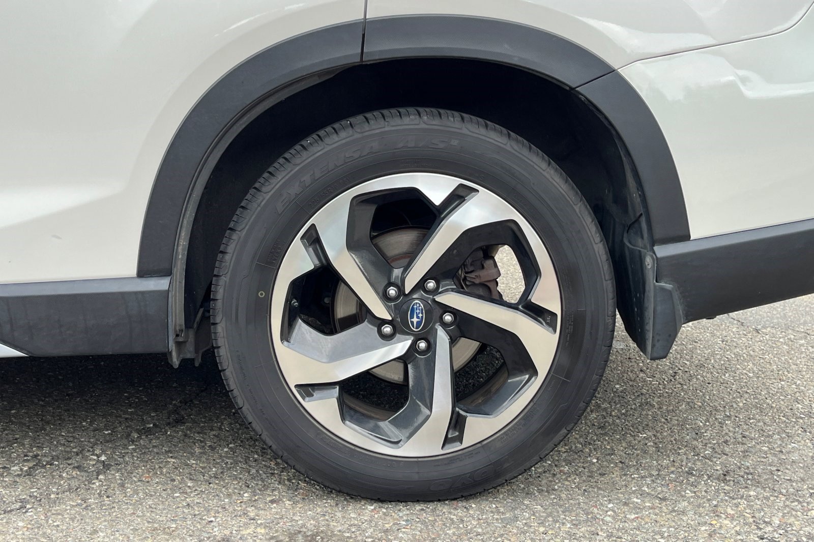 2022 Subaru Forester Touring CVT photo 6