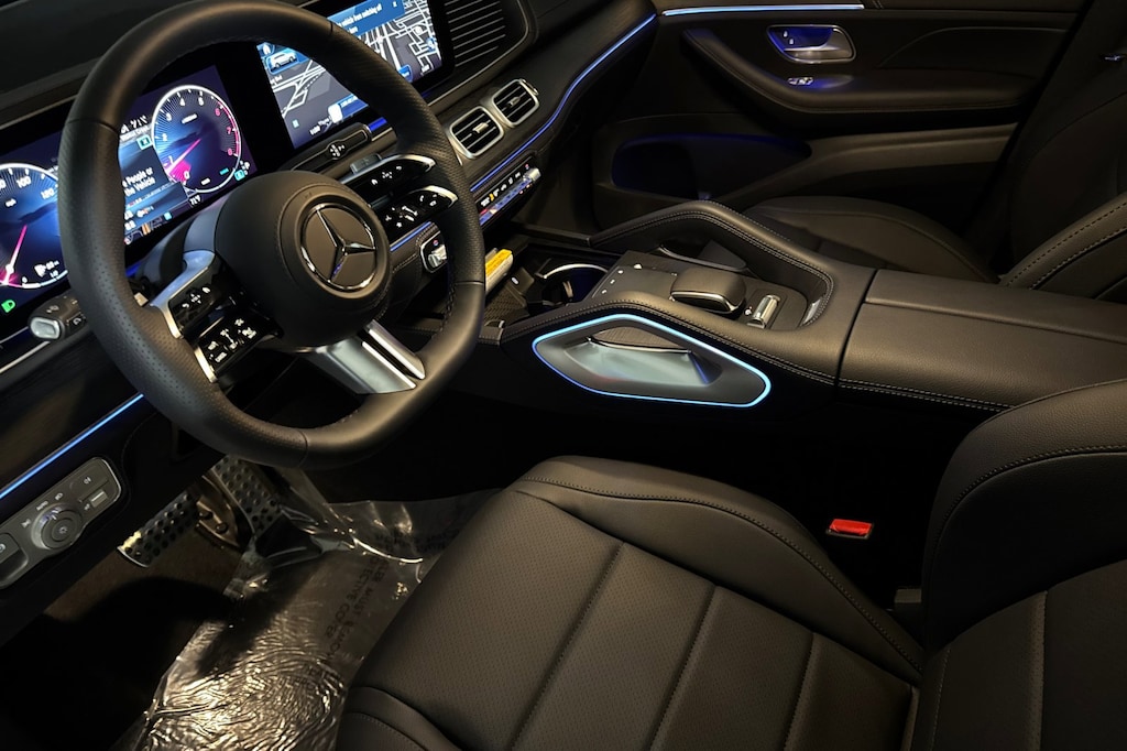New 2025 Mercedes-Benz GLS 450 4MATIC SUV