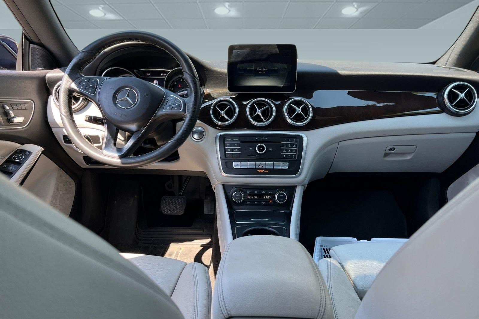 CLA Coupe Coupe