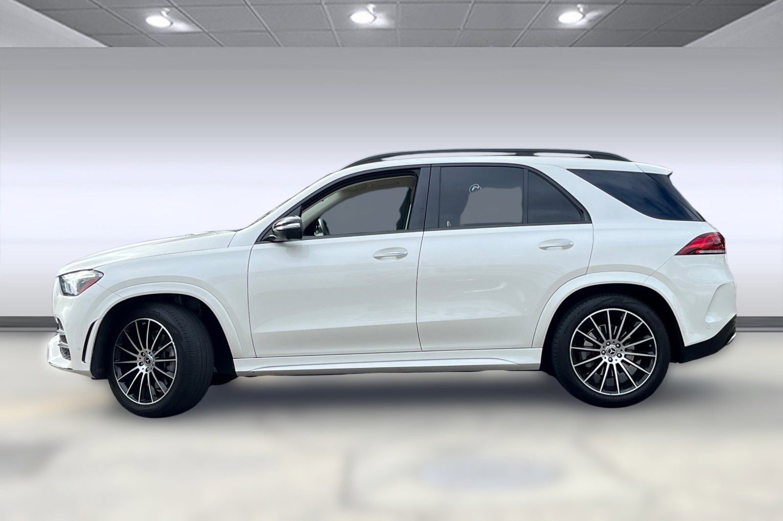 2023 Mercedes Benz GLE 580 4MATIC photo 2