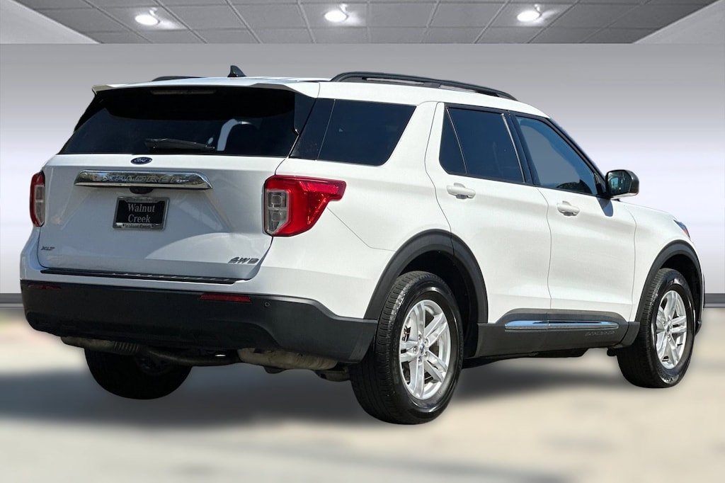 Used 2022 Ford Explorer XLT 4WD SUV