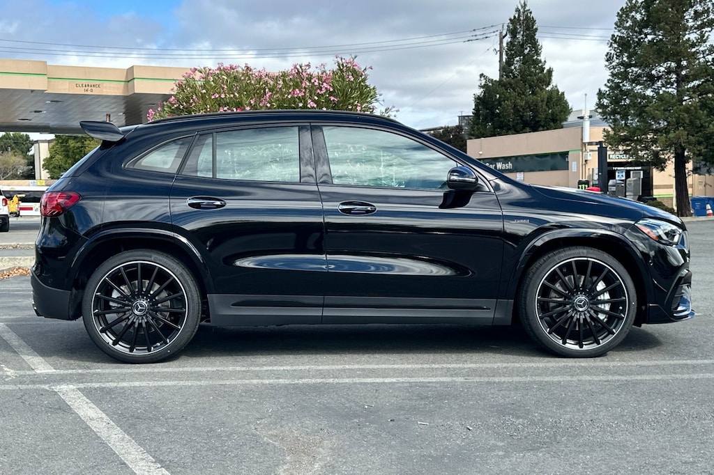 New 2025 Mercedes-Benz AMG GLA 35 4MATIC SUV