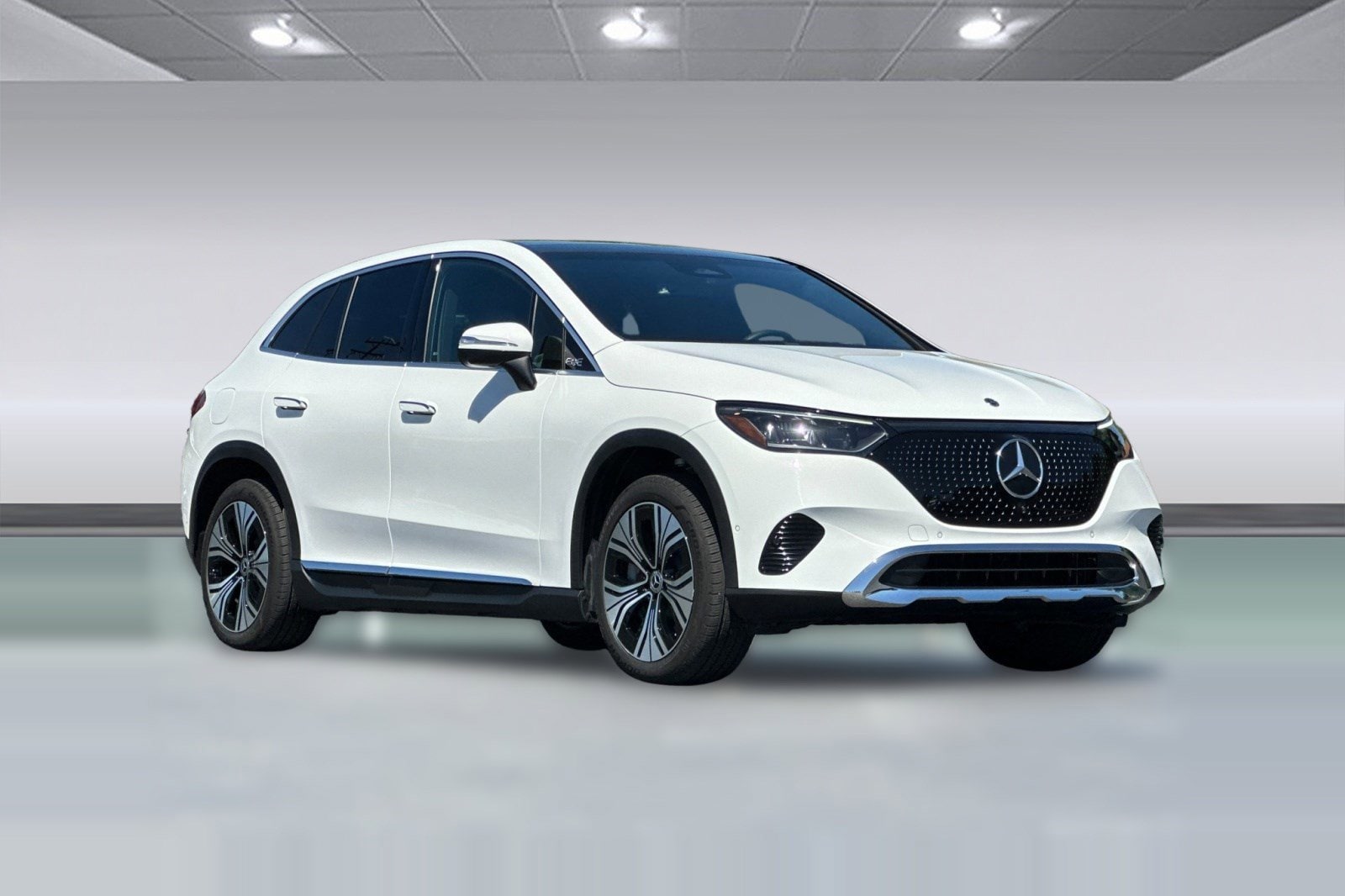 2026 Mercedes-Benz EQE 320 4MATIC SUV photo 5