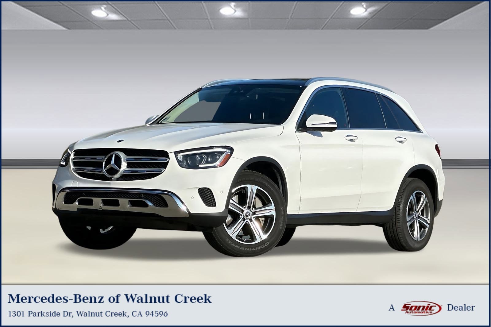 2022 Mercedes-Benz GLC GLC300's photo