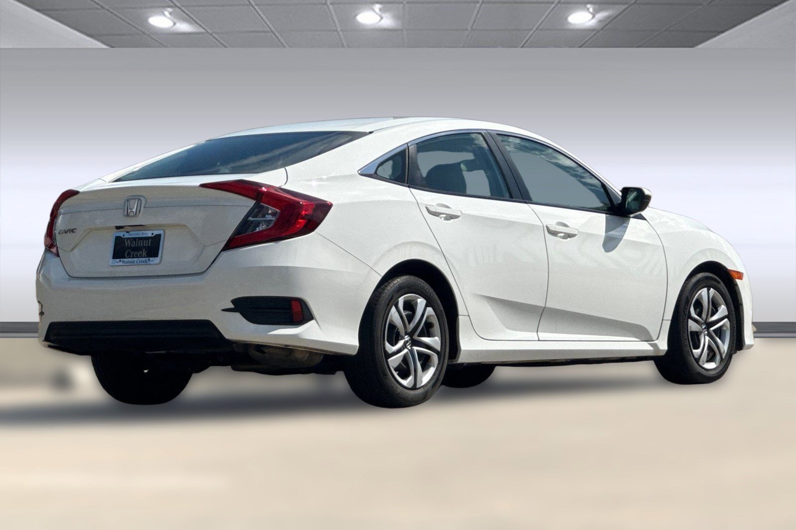 2018 Honda Civic LX photo 2