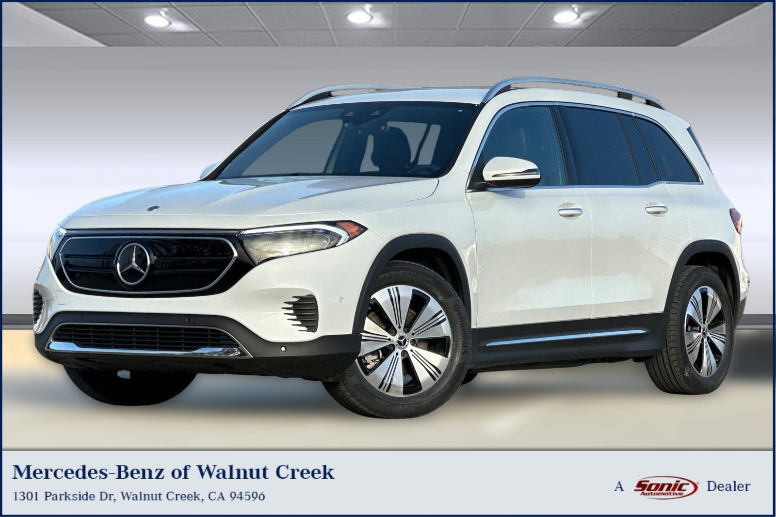 2023 Mercedes-Benz EQB Base's photo