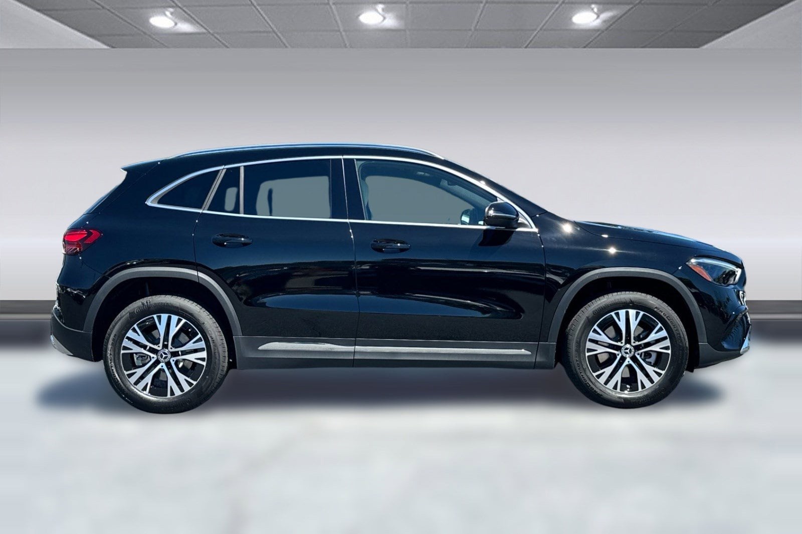 2026 Mercedes-Benz GLA 250 SUV photo 6