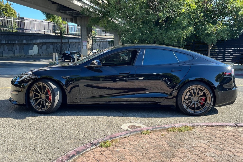 Used 2022 Tesla Model S Plaid AWD Hatchback