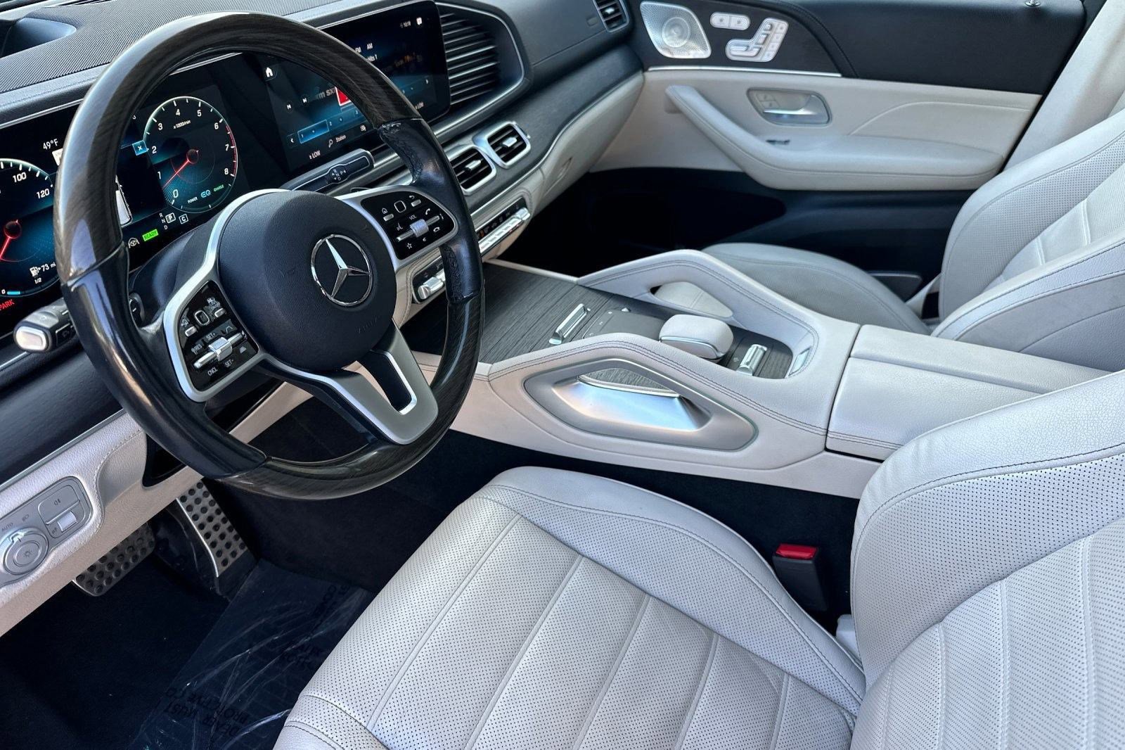 2021 Mercedes Benz GLS 580 4MATIC photo 4