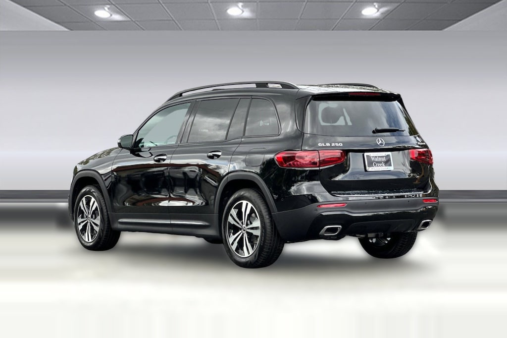 New 2026 Mercedes-Benz GLB 250 4MATIC SUV