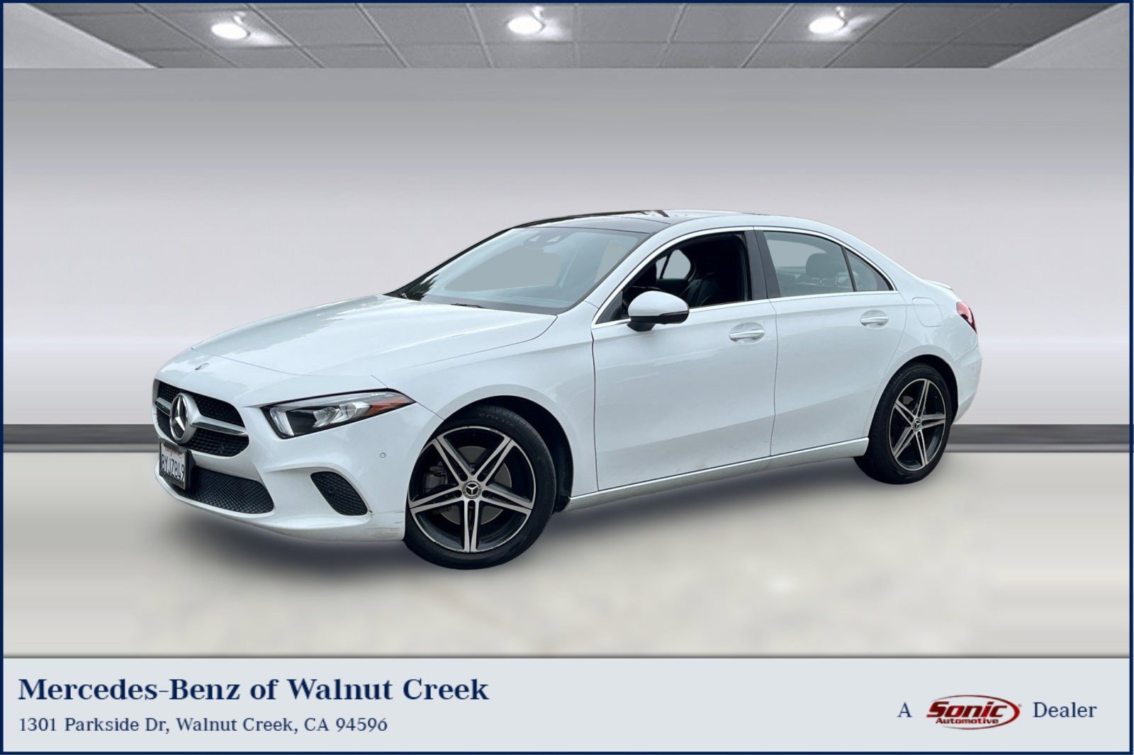 2019 Mercedes-Benz A-Class A220's photo