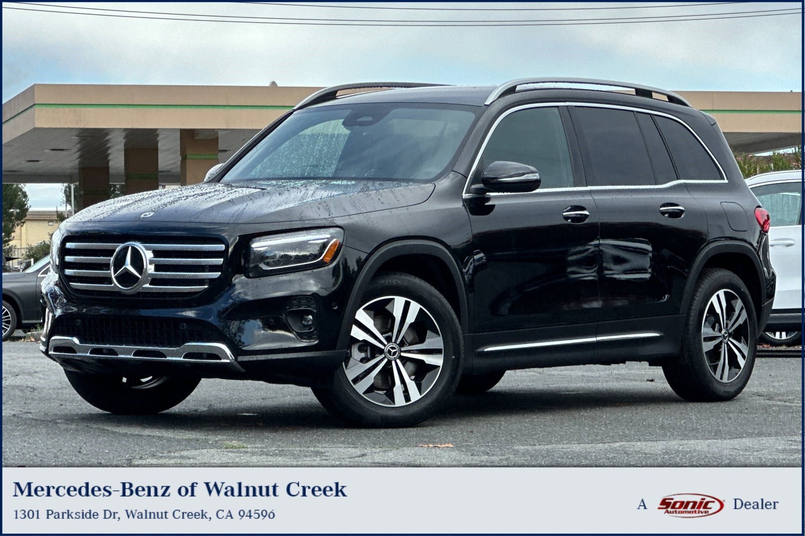 2025 Mercedes-Benz GLB Base