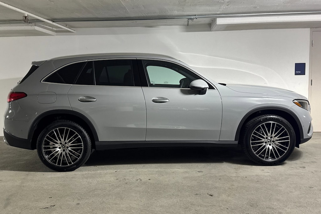 New 2026 Mercedes-Benz GLC 300 4MATIC SUV