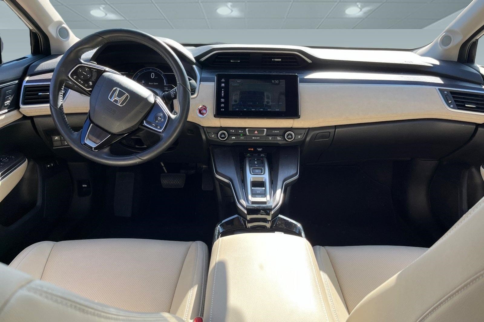 Clarity Plug-In Hybrid Coupe Sedan