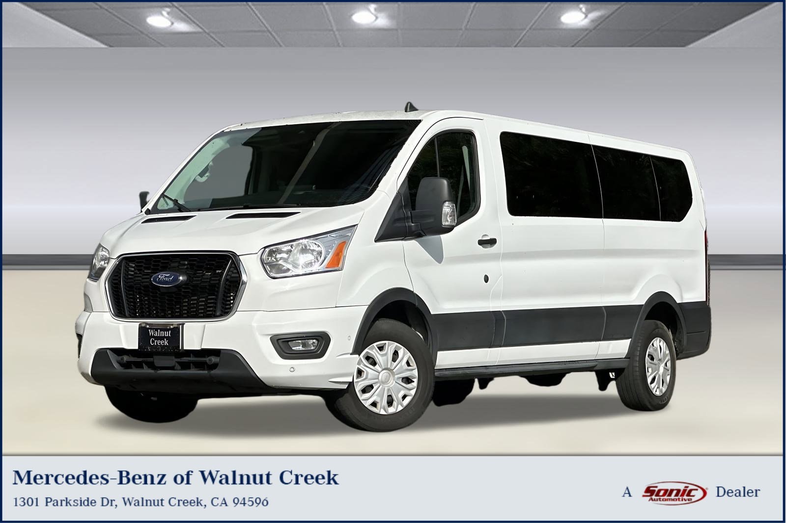 2022 Ford Transit Passenger Van XLT's photo