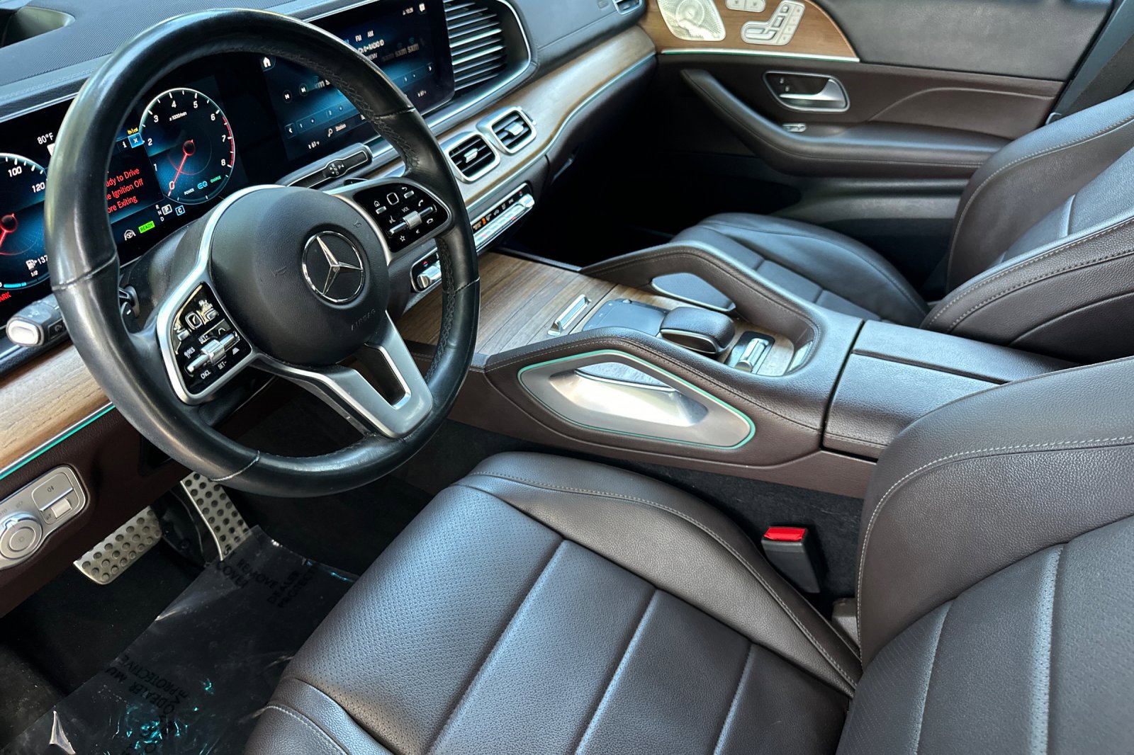 2023 Mercedes Benz GLS 450 4MATIC photo 4