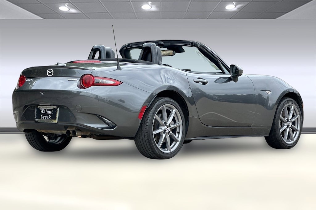 Used 2022 Mazda MX-5 Miata Grand Touring Auto Convertible