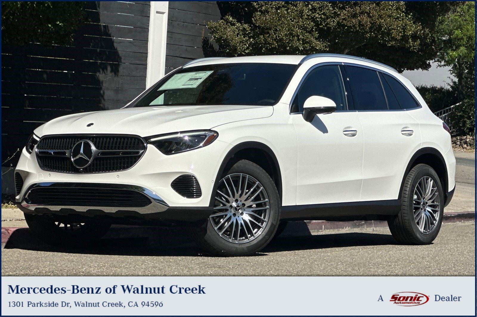 2026 Mercedes-Benz GLC