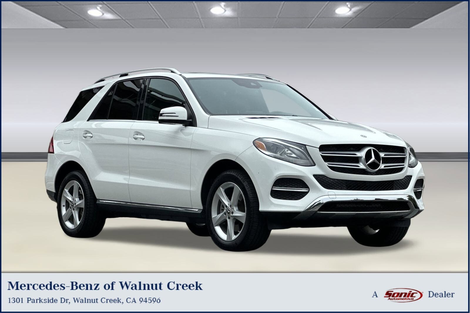 2019 Mercedes Benz GLE 400 4MATIC photo 2