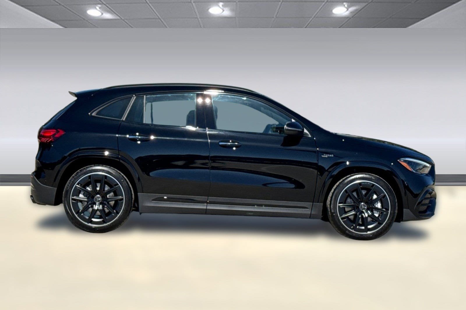 AMG GLA 35 4MATIC SUV
