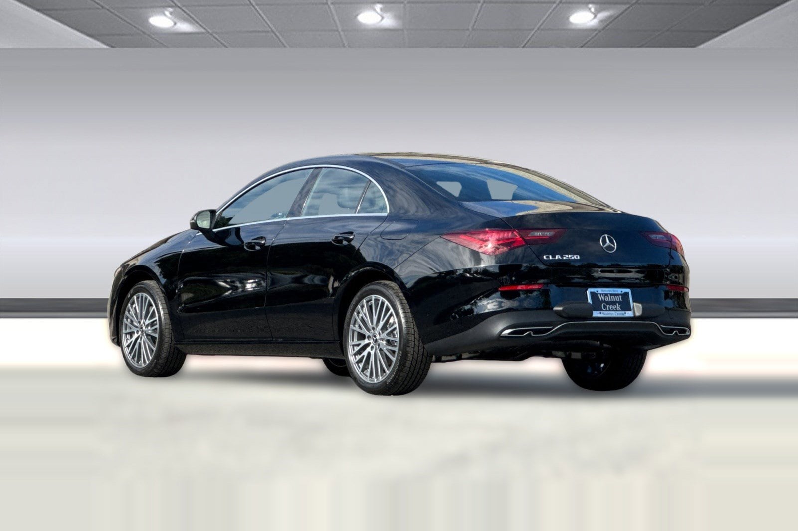 Pre-Owned Mercedes-Benz Specials in Walnut Creek | Mercedes-Benz