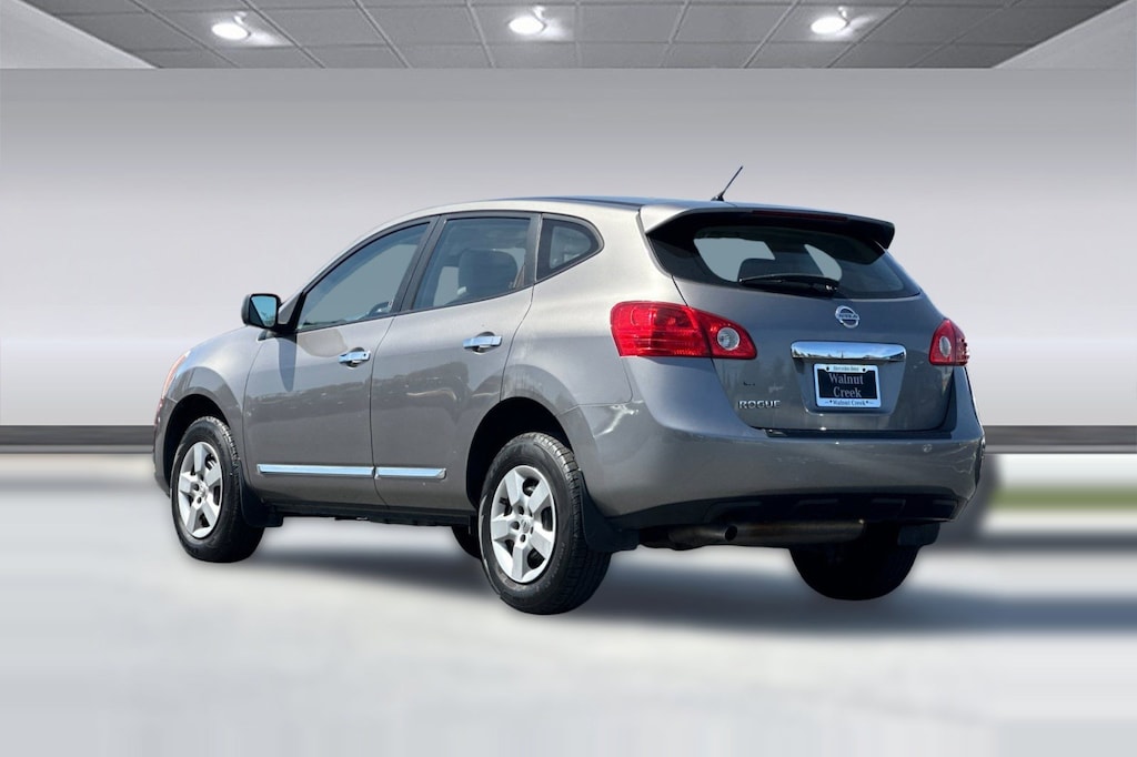 Used 2013 Nissan Rogue FWD 4dr S SUV