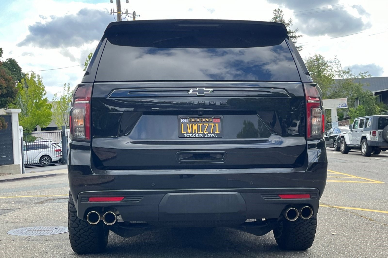 2023 Chevrolet Tahoe 4WD 4dr Z71 photo 5