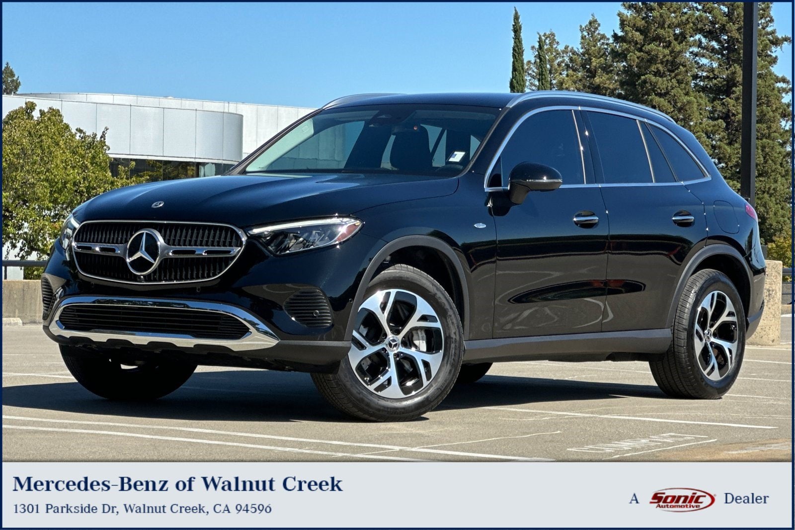2025 Mercedes-Benz GLC GLC 350e 4MATIC's photo
