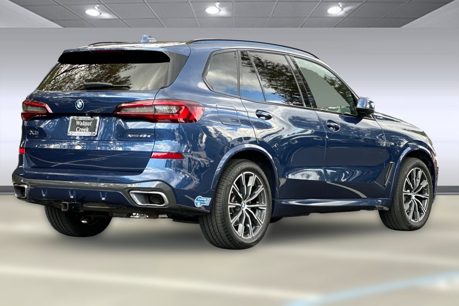 2021 Bmw X5 xDrive45e photo 3