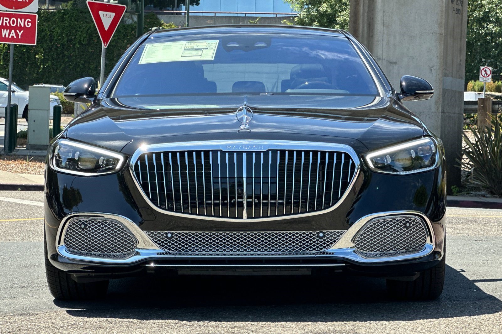 2026 Mercedes-Benz Maybach S 680 4MATIC Sedan