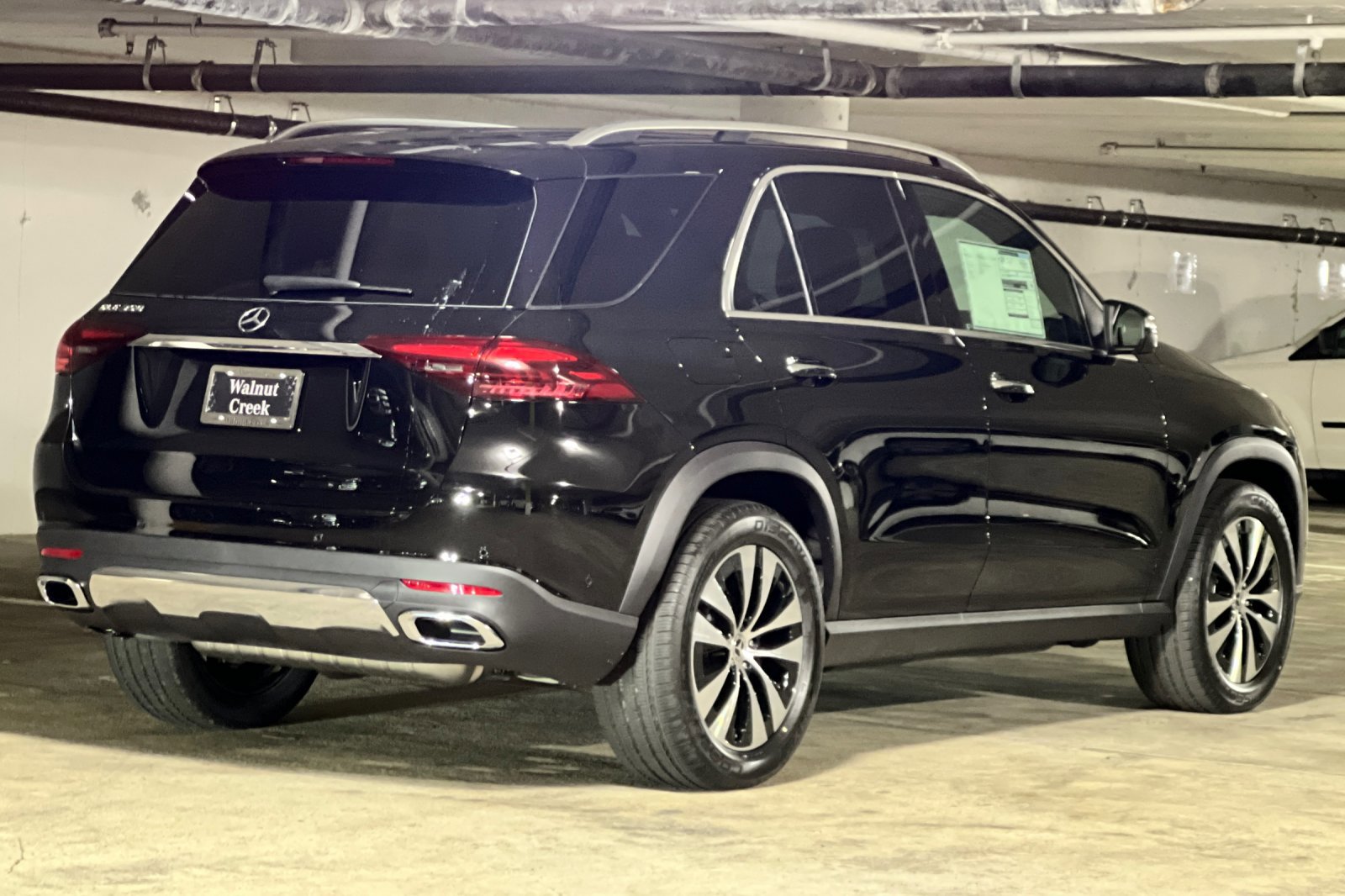 2025 Mercedes Benz GLE 350 photo 3