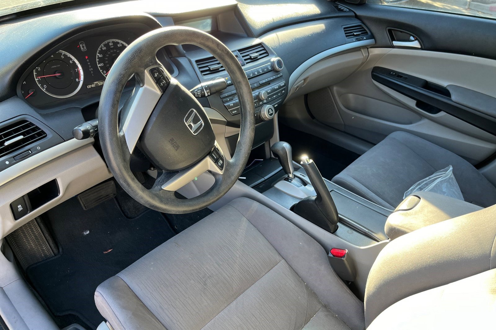 2012 Honda Accord LX photo 2