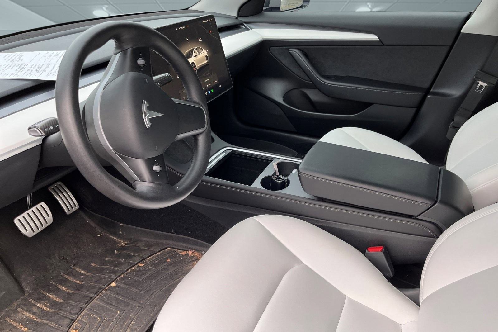 2022 Tesla Model 3 Performance photo 3
