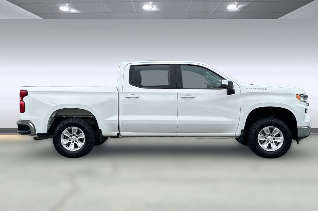 Used 2023 Chevrolet Silverado 1500 4WD Crew Cab 147" LT w/1LT Truck Crew Cab