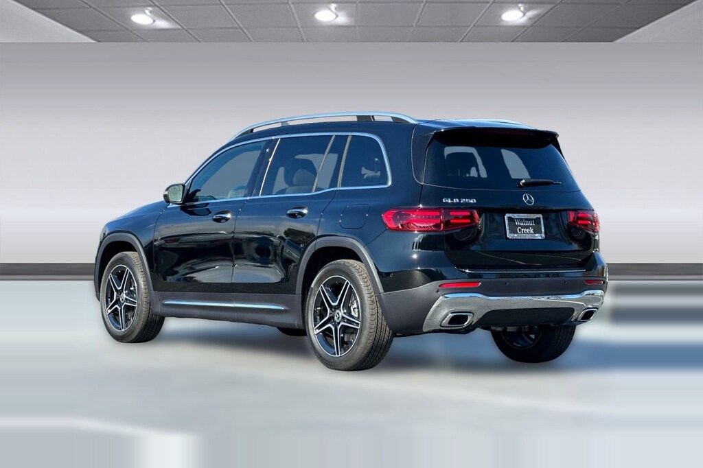 New 2026 Mercedes-Benz GLB 250 SUV