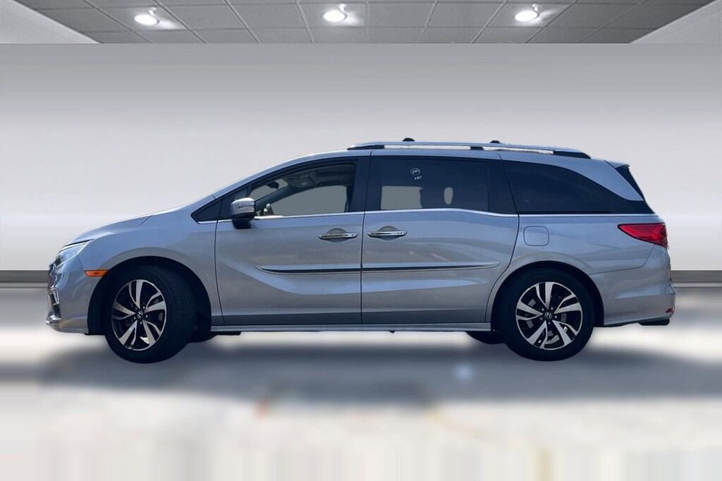 Used 2019 Honda Odyssey Elite Auto Van