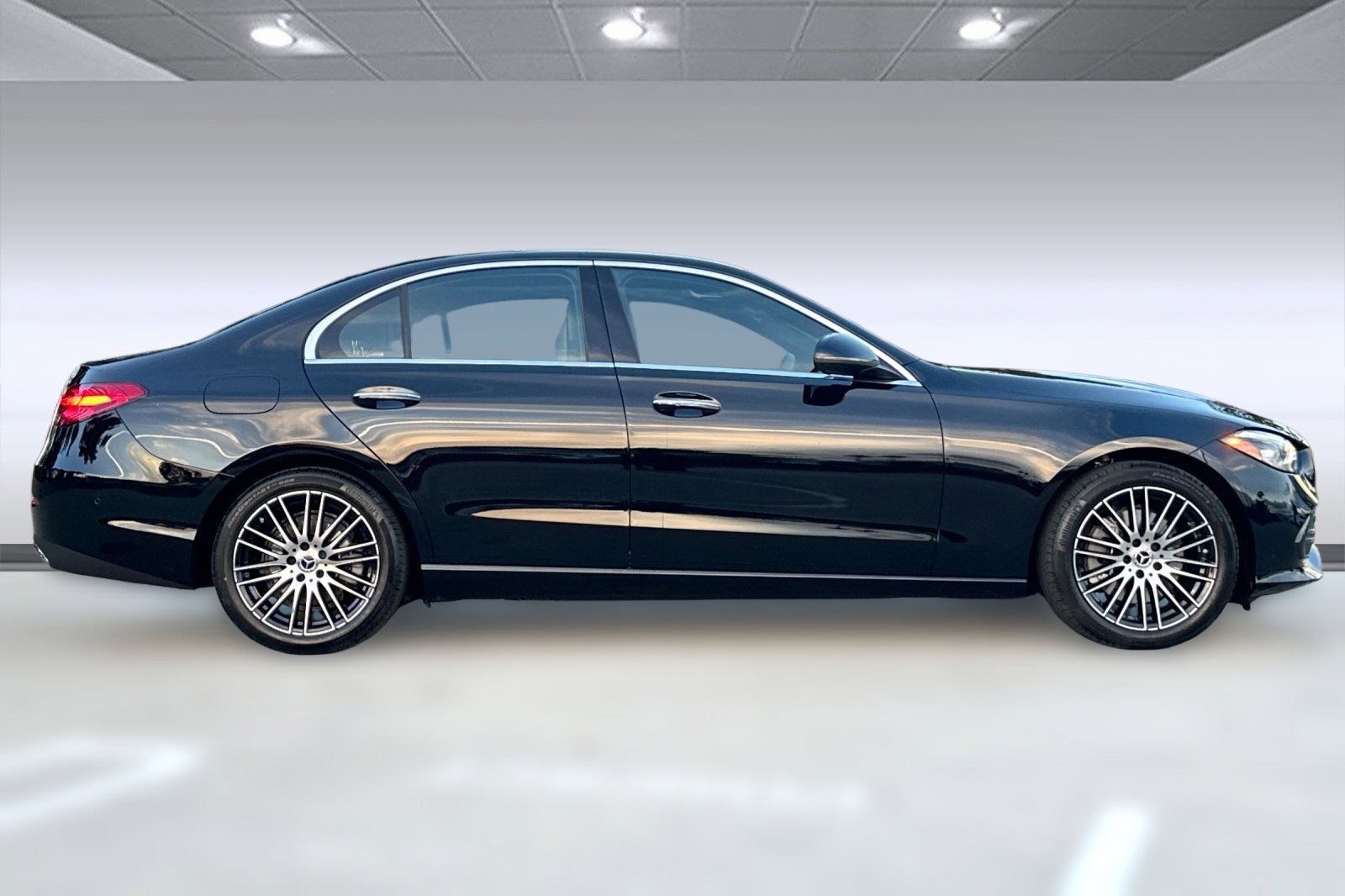 2025 Mercedes Benz C 300 Sedan photo 2