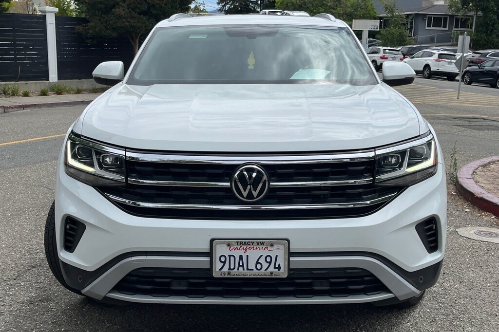 Used 2022 Volkswagen Atlas Cross Sport 3.6L V6 SE w/Technology FWD SUV