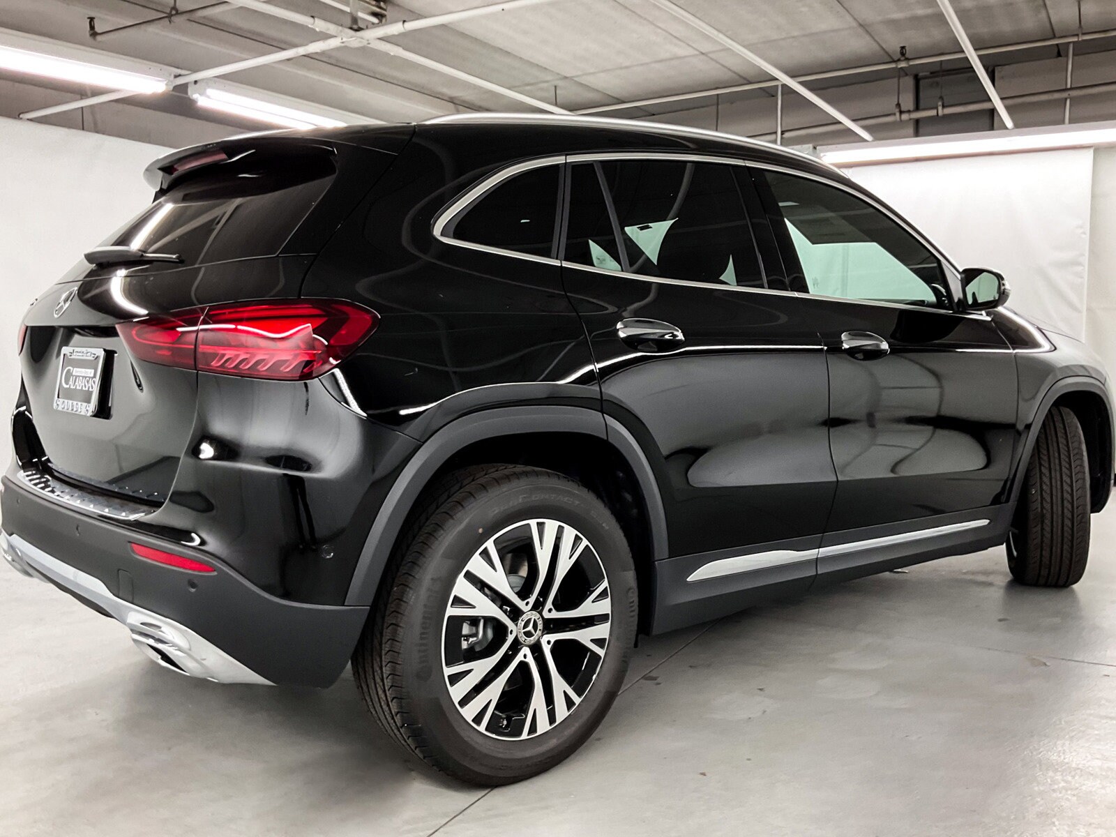2025 Mercedes Benz GLA 250 photo 4