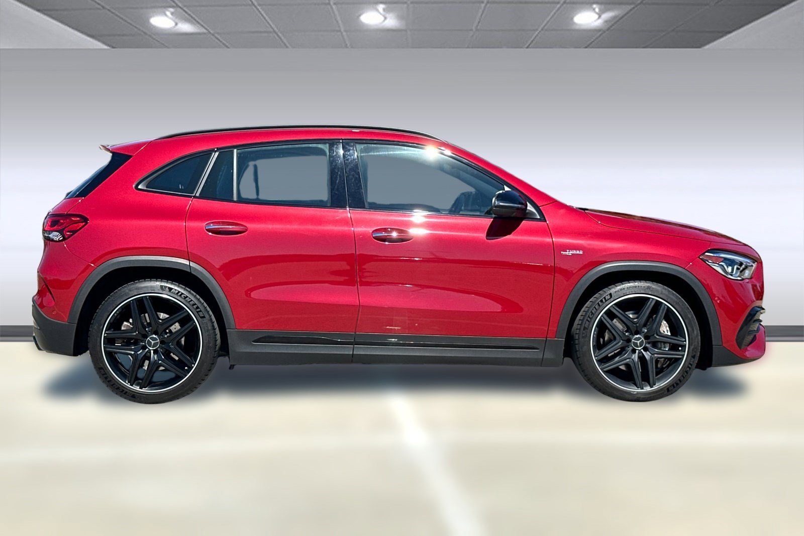2023 Mercedes Benz GLA AMG 35 4MATIC photo 2
