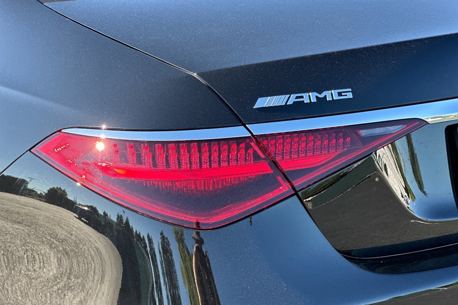 2025 Mercedes-Benz S-Class S 63 - Photo 12
