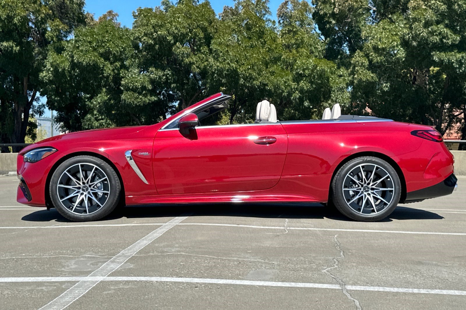 2025 Mercedes Benz CLE AMG 53 4MATIC Cabriolet photo 2