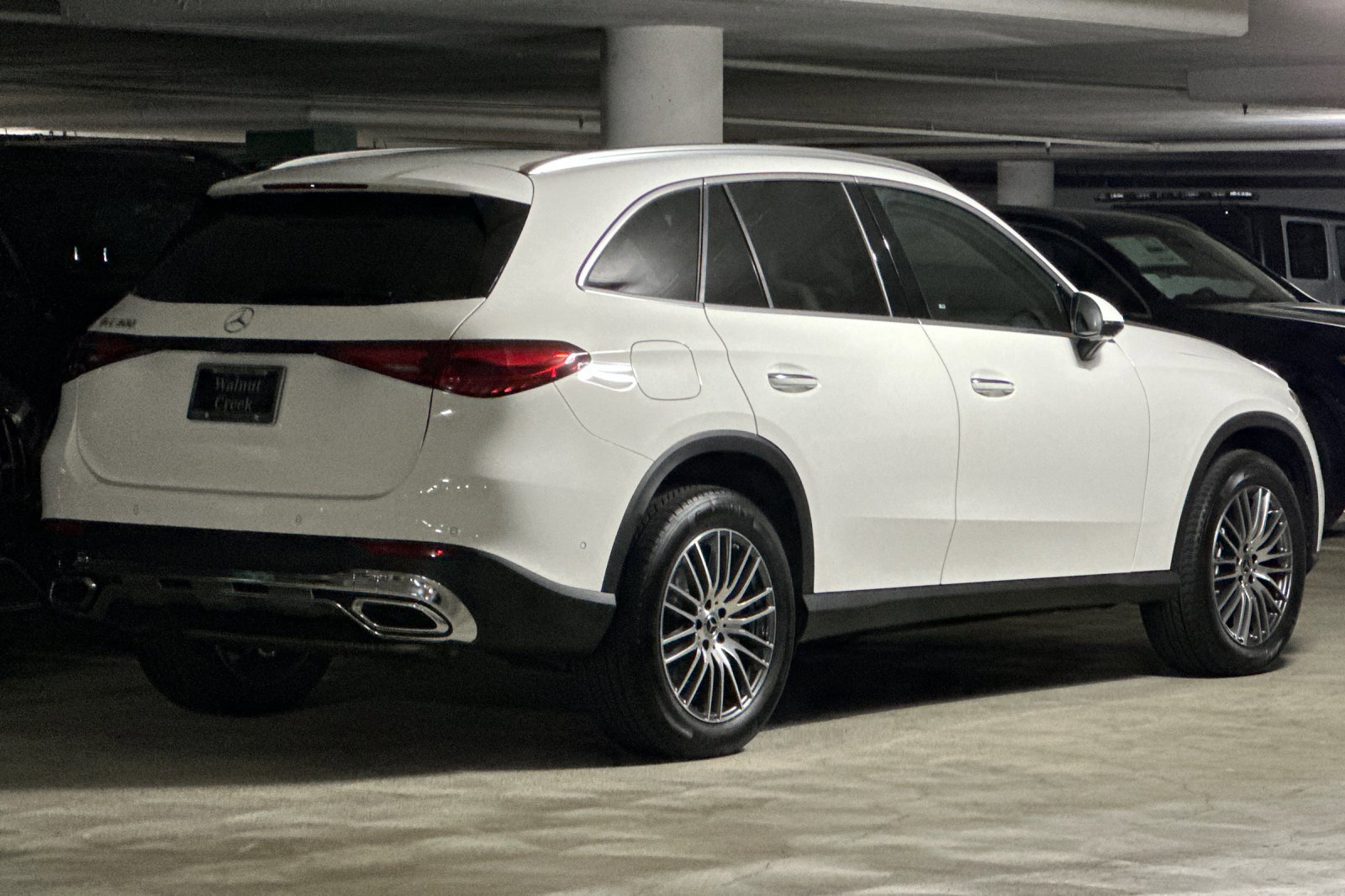 2026 Mercedes Benz GLC 300 photo 3