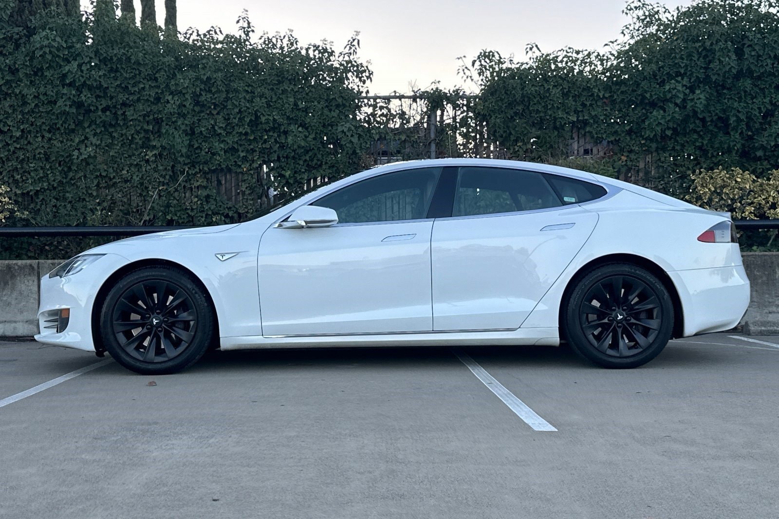 Used 2016 Tesla Model S 75 with VIN 5YJSA1E15GF153370 for sale in Walnut Creek, CA