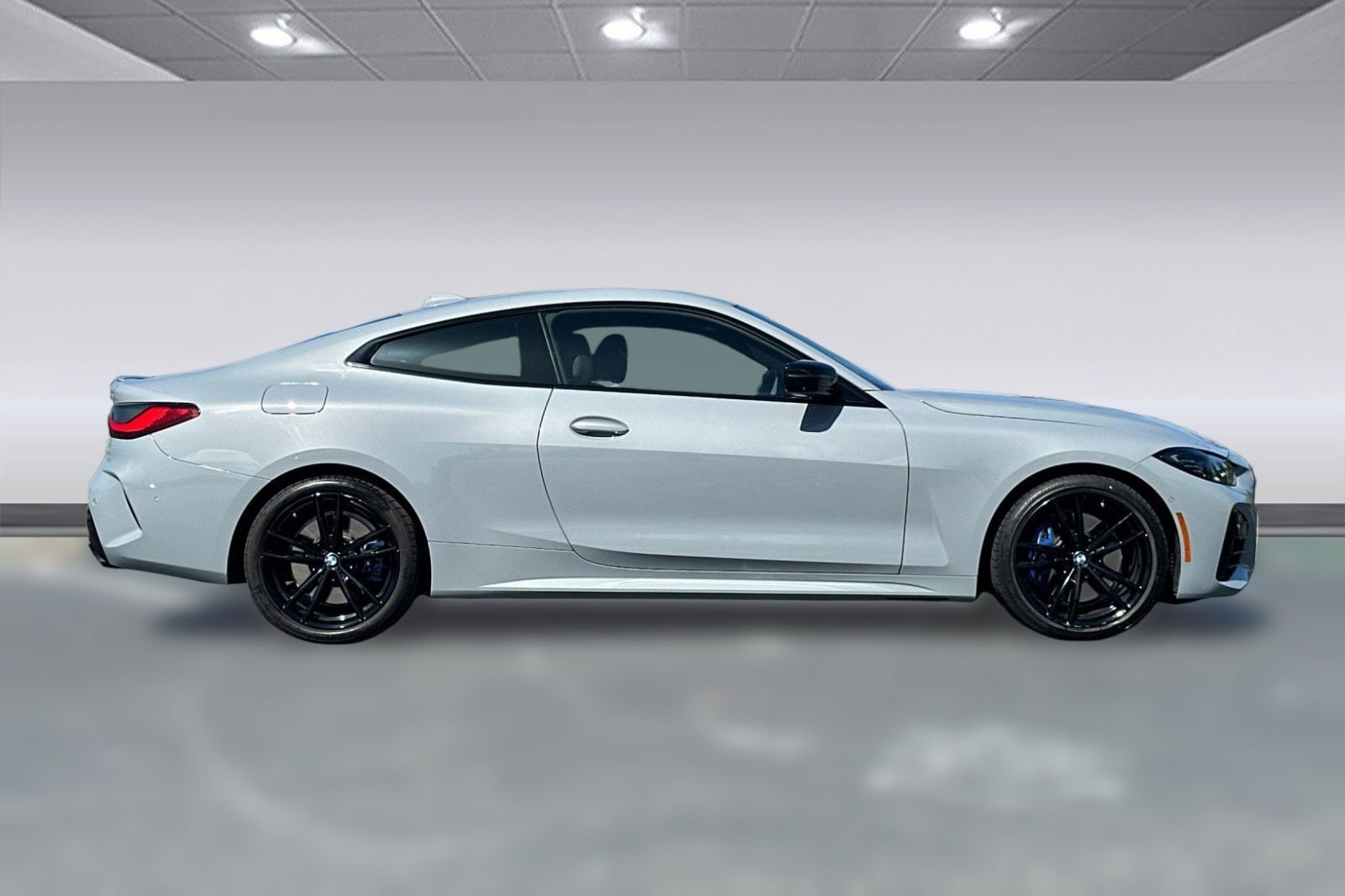 2022 BMW 4 Series M440i xDrive Coupe photo 6