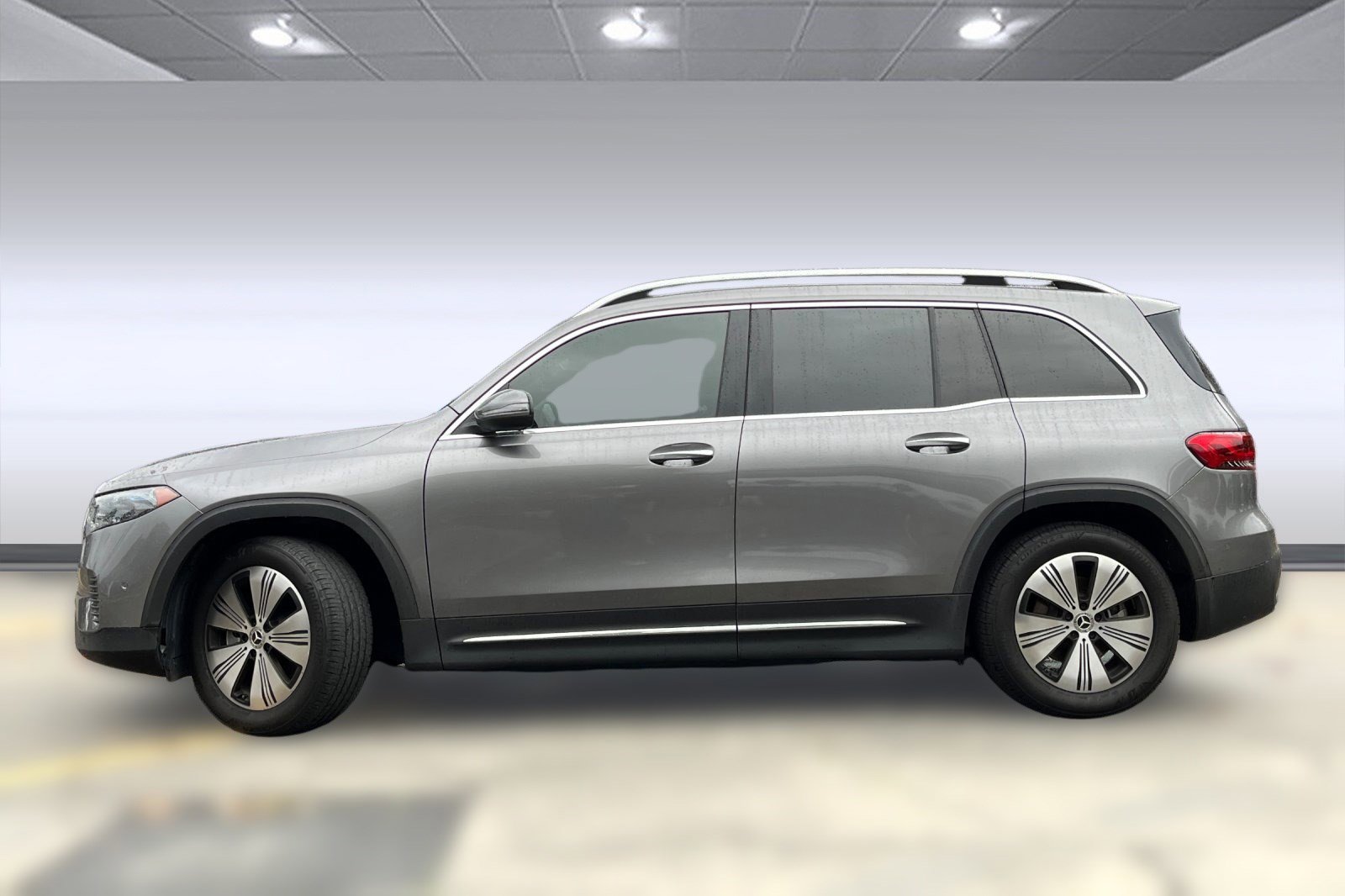 2023 Mercedes Benz EQB photo 2