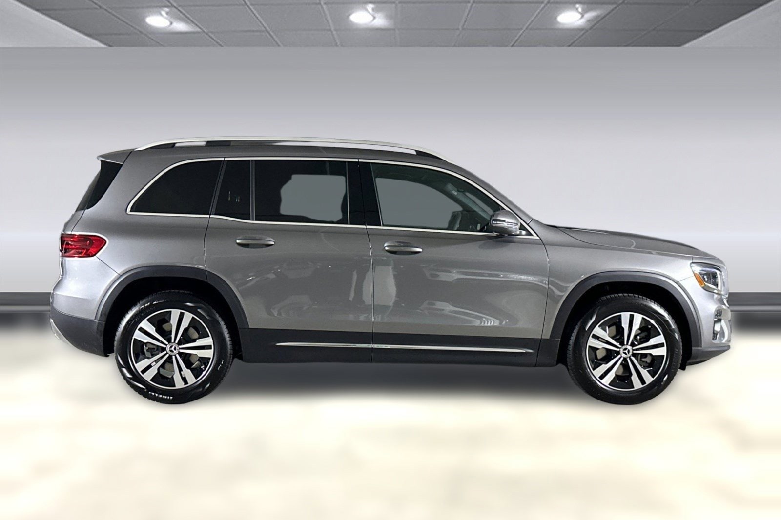 2026 Mercedes-Benz GLB GLB 250 - Photo 7